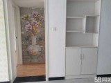 出售二中學(xué)校旁  港務(wù)局宿舍廳通陽臺，精裝，戶型好，健康路小學(xué)